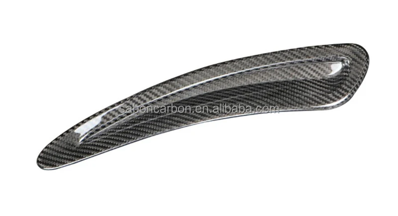 Detalle del tejido de fibra de carbono