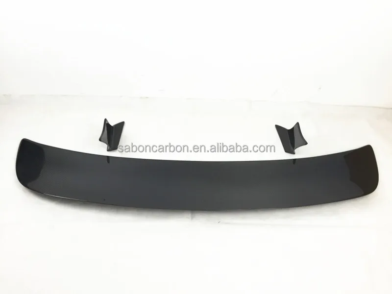 Detalle fibra carbono brillante