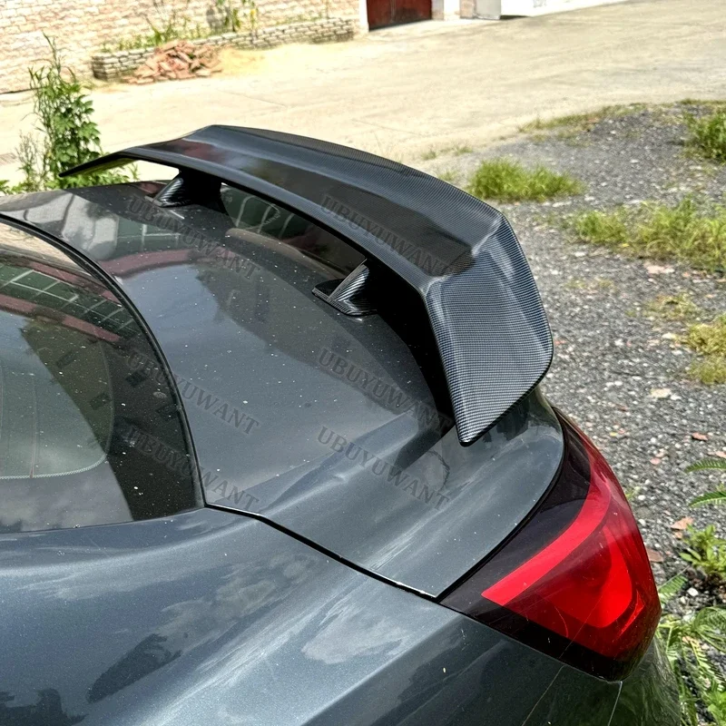 Spoiler visto desde ángulo trasero