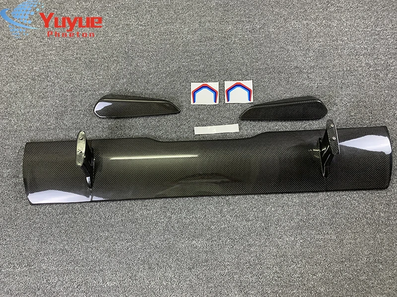 Alerón trasero fibra de carbono BMW Serie 2 vista frontal