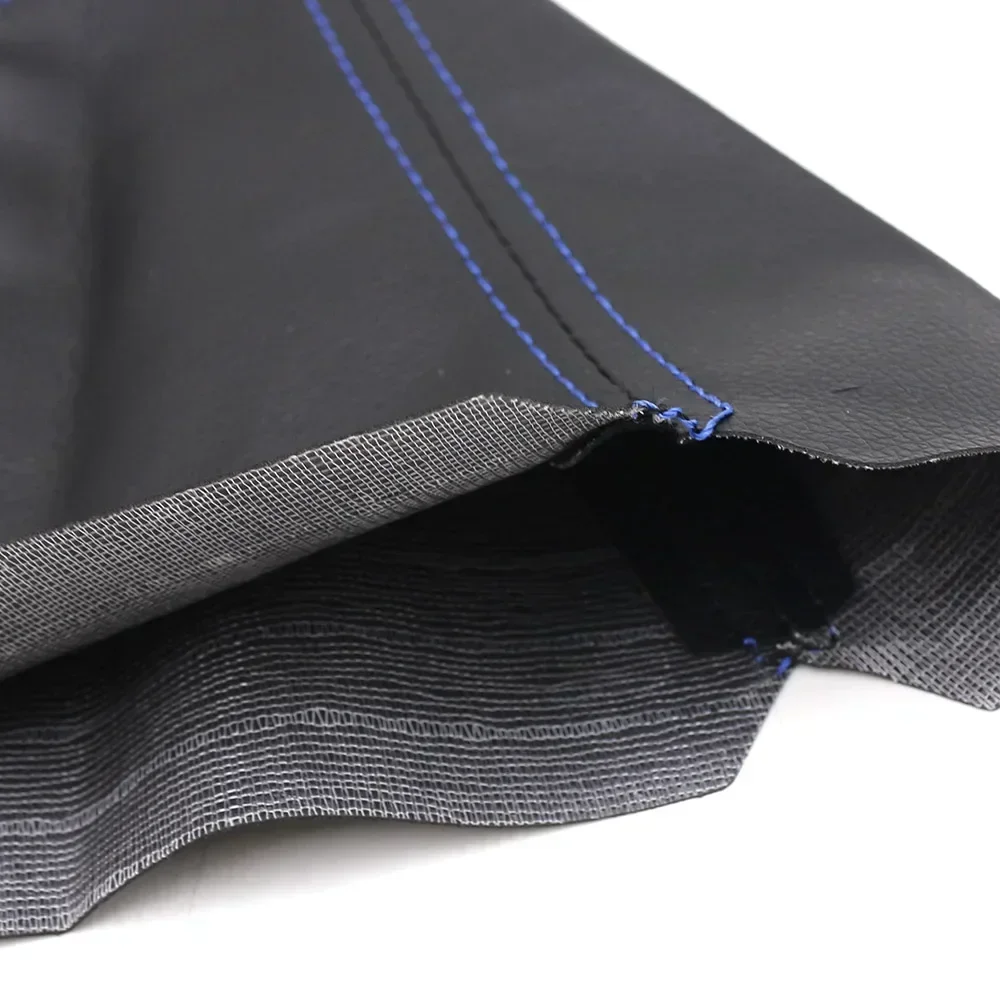 Funda protectora de cuero en negro