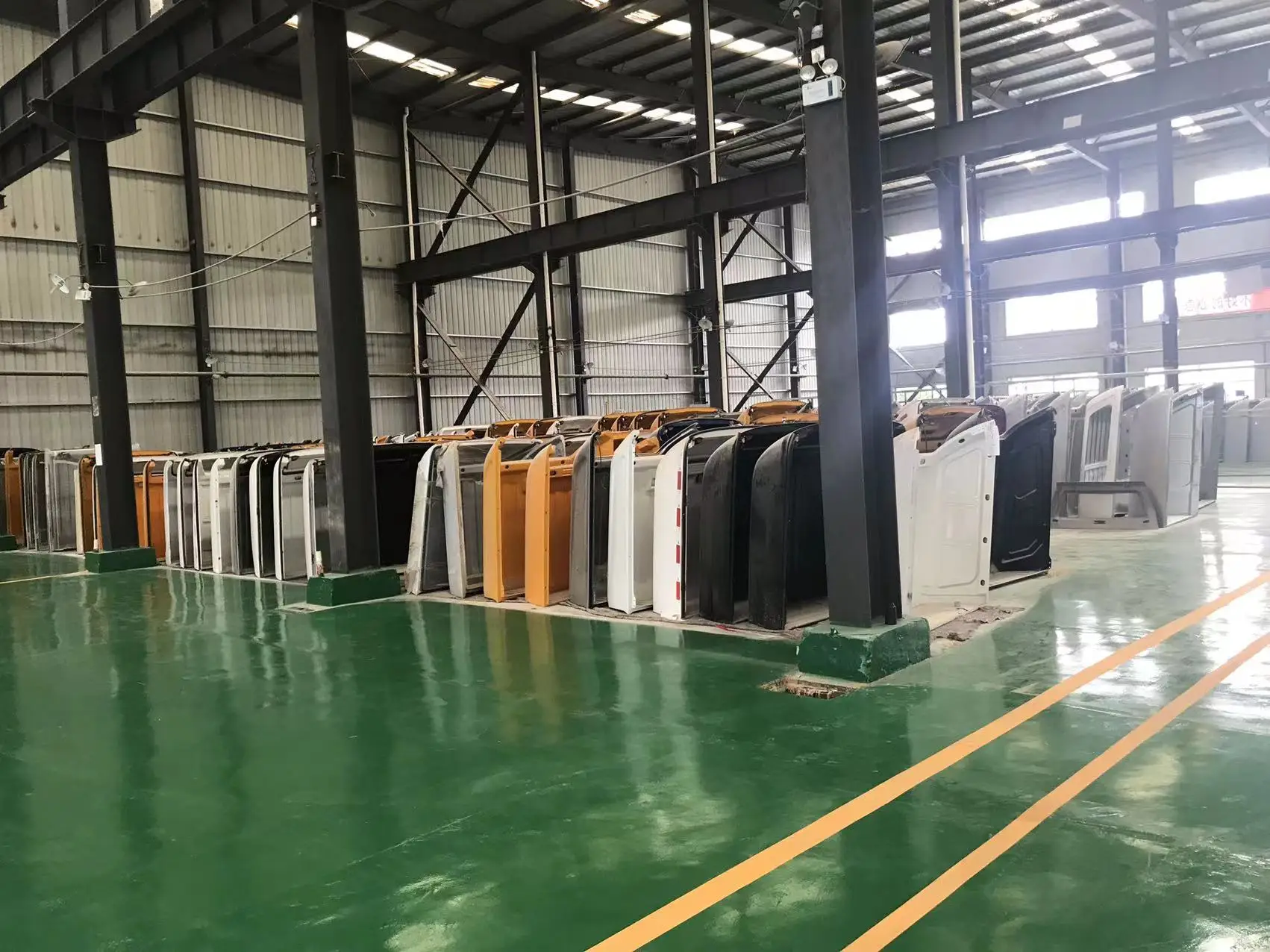 Instalación con pernos de fábrica