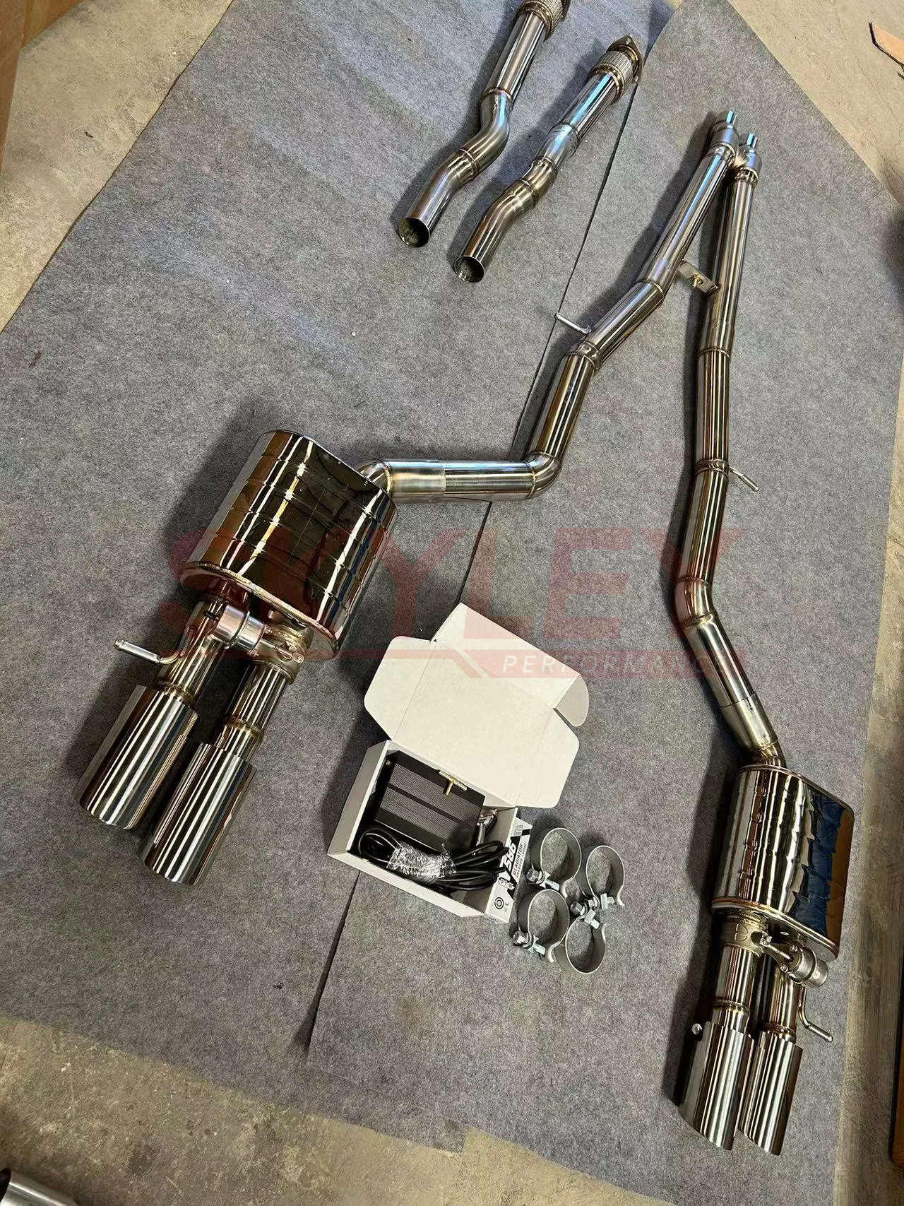 Sistema de escape SL Catbacks para Audi A8 4.2tdi
