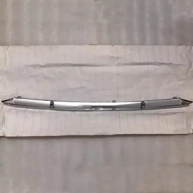 Detalle del embellecedor de maletero