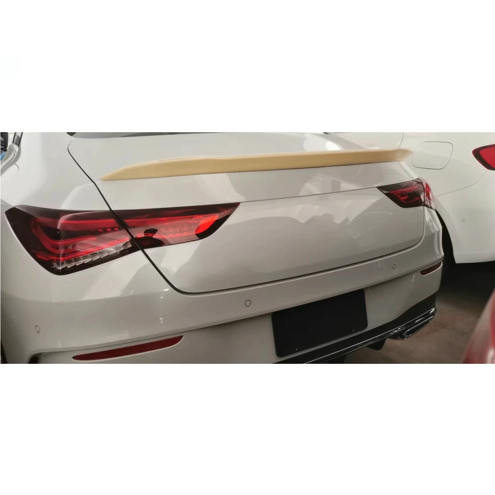 Alerón trasero Mercedes Montford installed