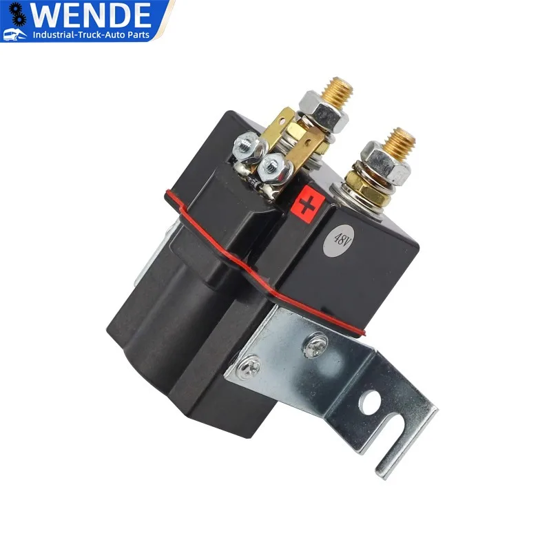 Vista frontal del solenoide para Club Car DS Precedent