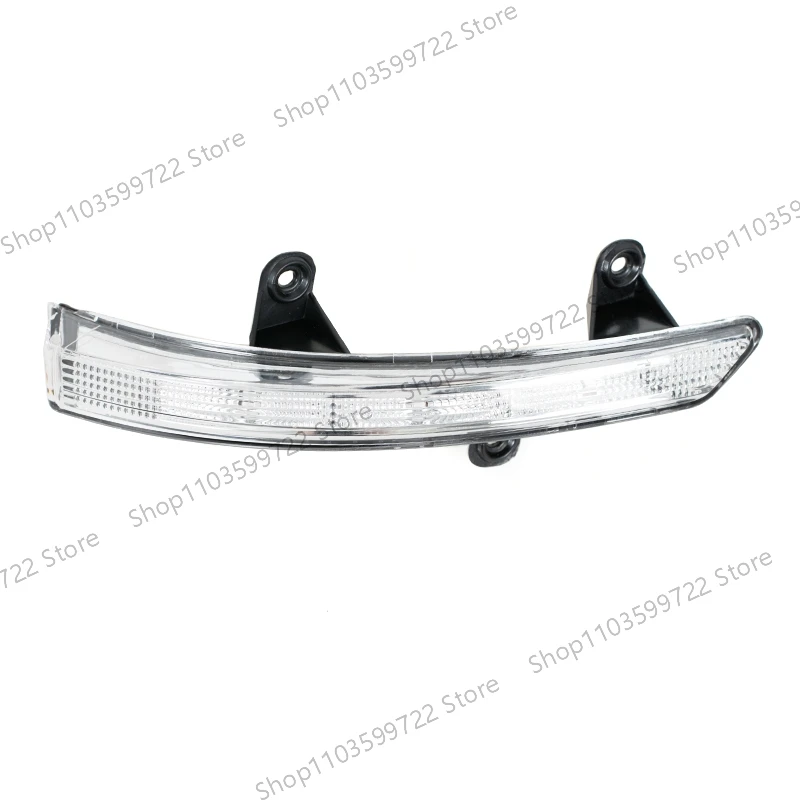 Detalle del piloto LED lateral para DFM DFSK Glory 580 Pro